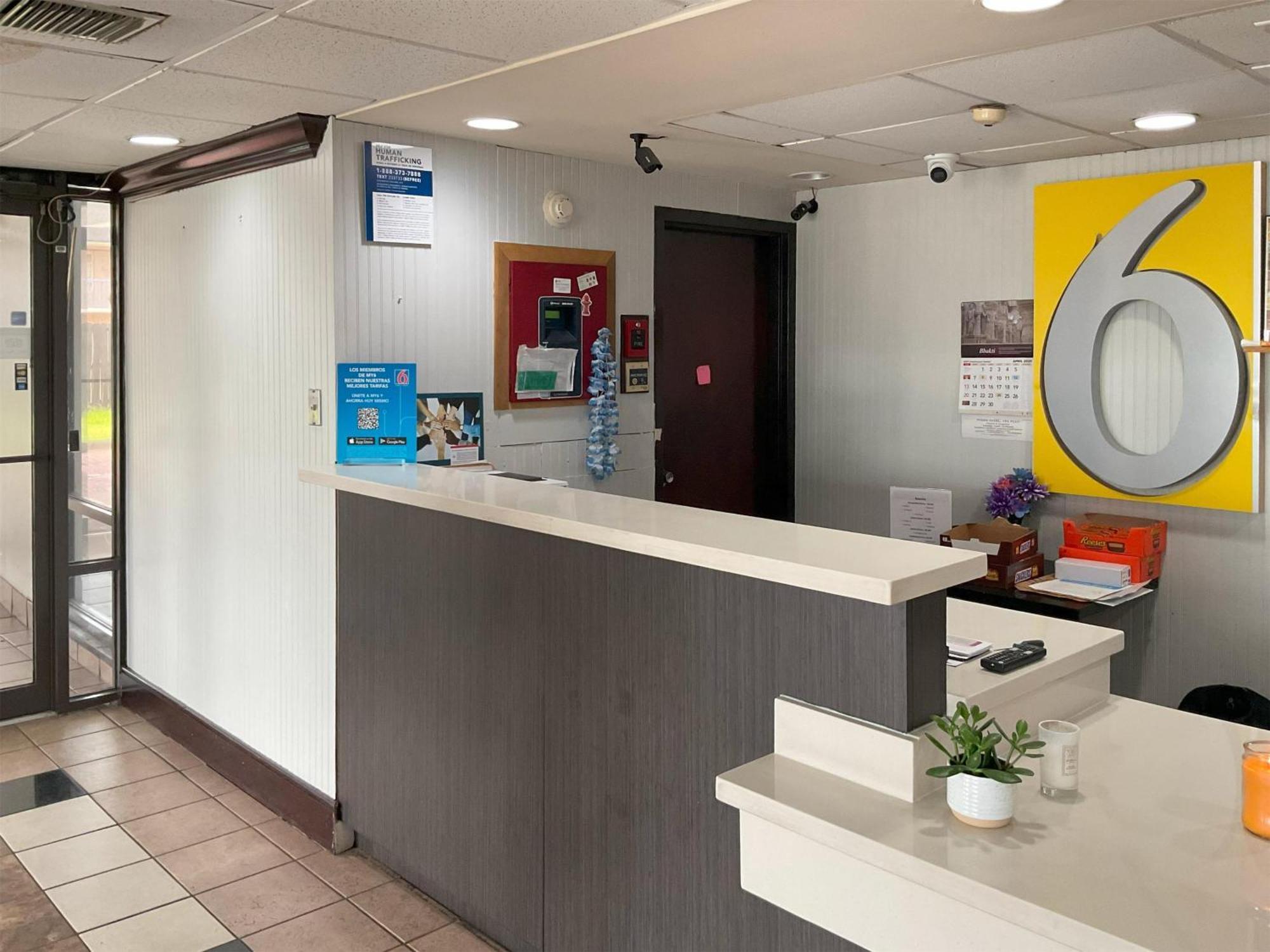 Motel 6 Baton Rouge East, La I12 Экстерьер фото